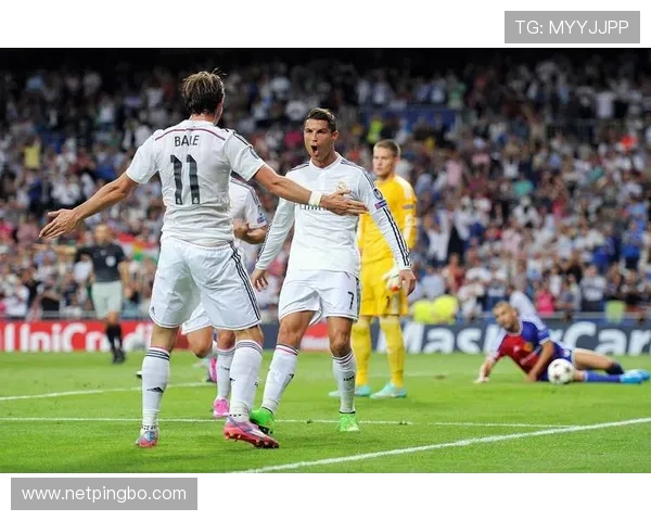 C罗与莱万终结模式分化：单点爆破转向体系依赖